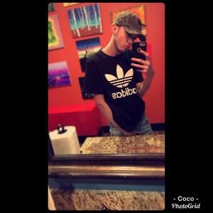 Meet your Posher, Corey